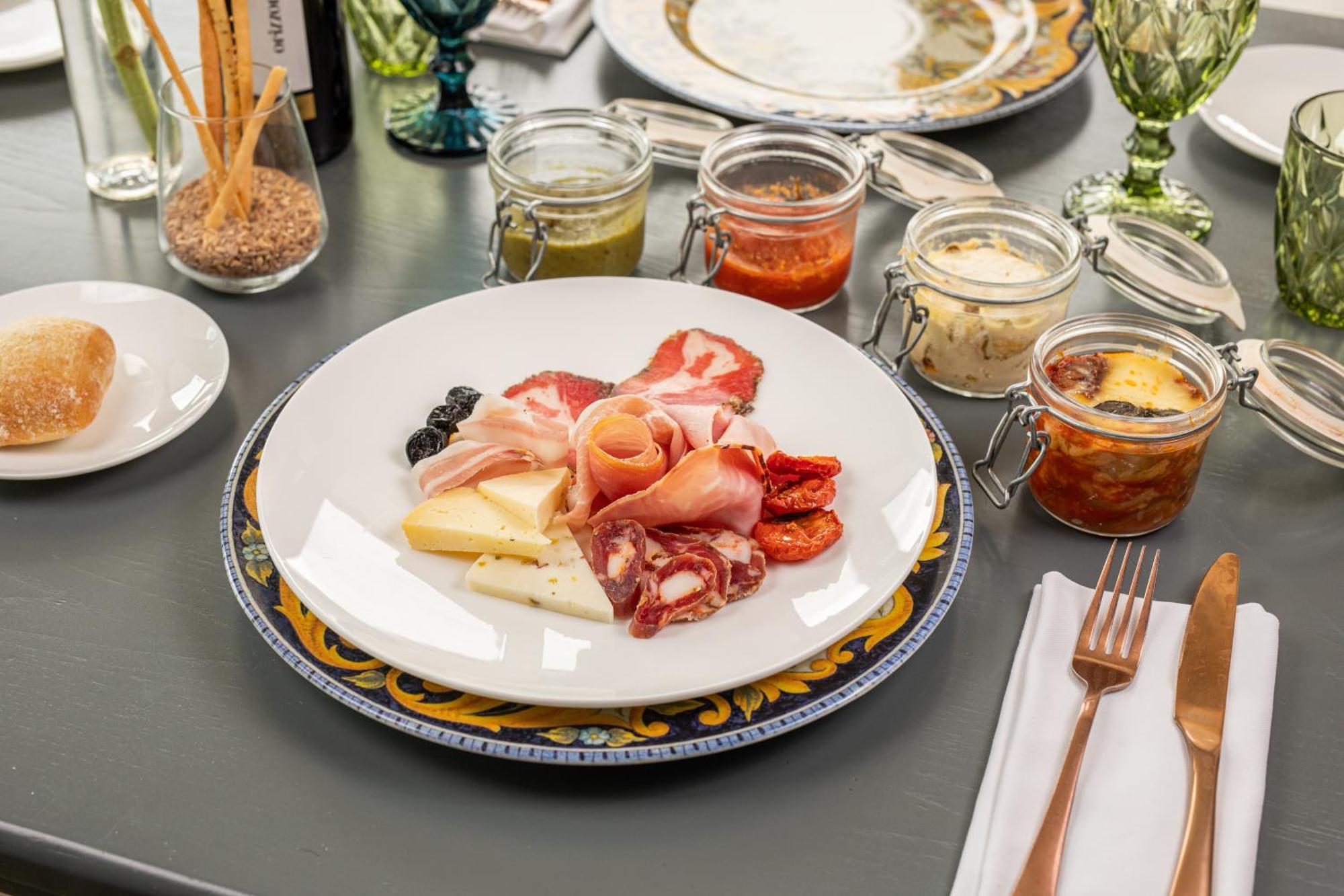 Una Hotels Tenuta Contessa Farm & Spa Cosenza Montalto Uffugo Eksteriør billede